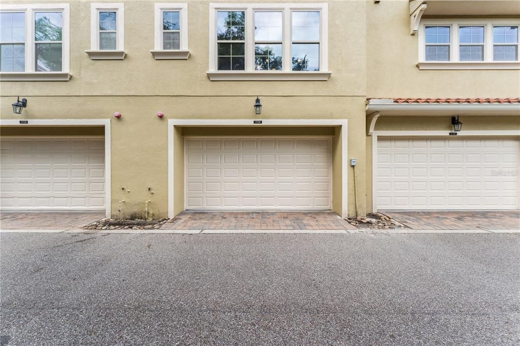 待售: $449,900 (3 贝兹, 3 浴室, 2191 平方英尺)