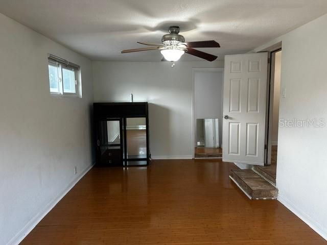 出租: $2,500 (3 贝兹, 2 浴室, 1288 平方英尺)