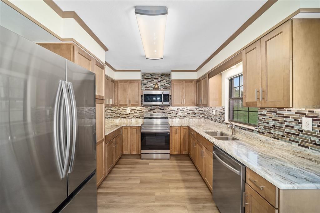 На продажу: $319,000 (3 спален, 2 ванн, 1520 Квадратных фут)