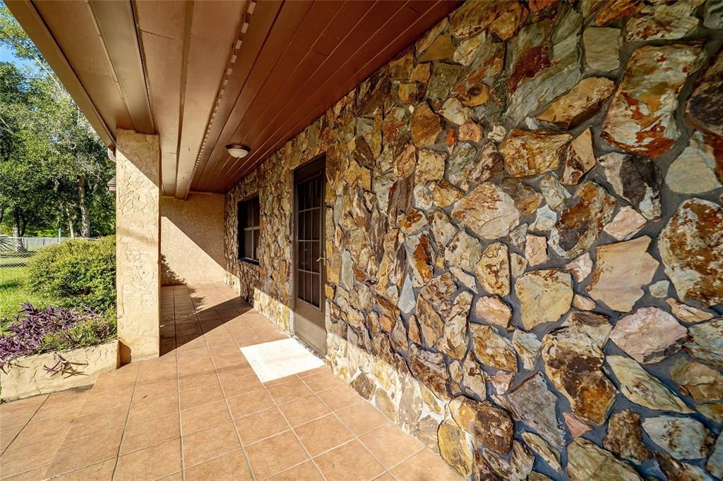 На продажу: $319,000 (3 спален, 2 ванн, 1520 Квадратных фут)