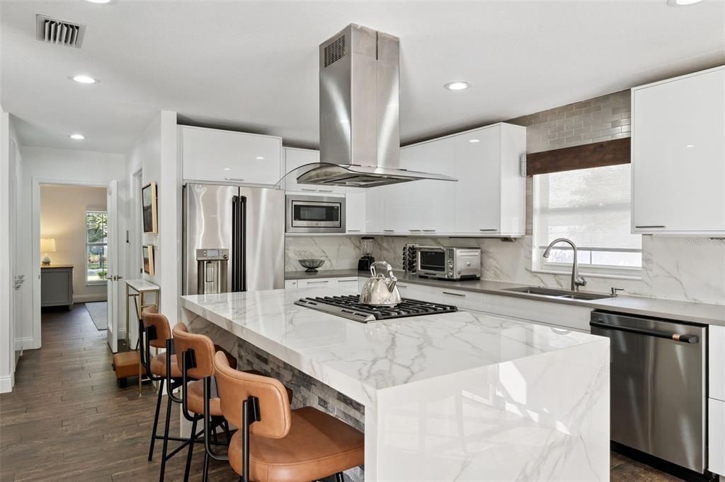 На продажу: $1,675,000 (4 спален, 4 ванн, 3022 Квадратных фут)