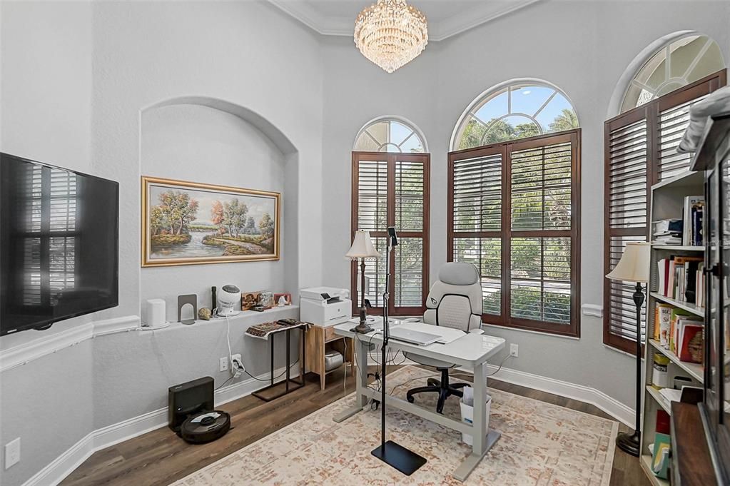 For Sale: $2,300,000 (4 beds, 5 baths, 4346 Square Feet)