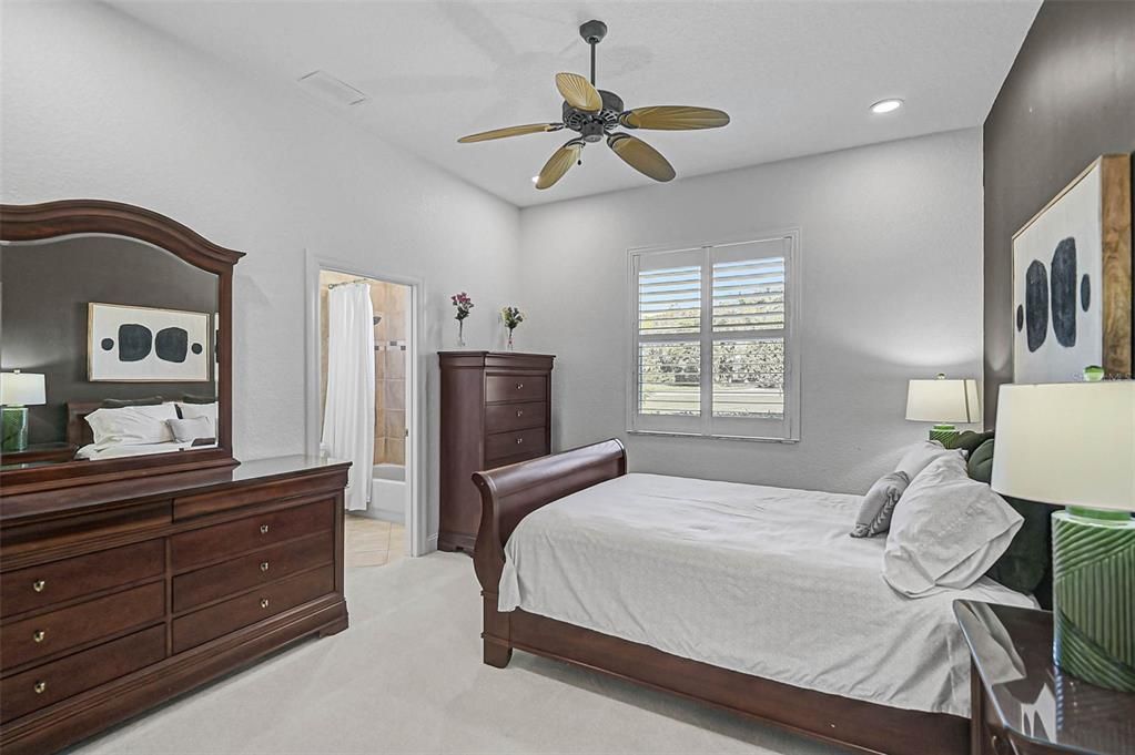 For Sale: $2,300,000 (4 beds, 5 baths, 4346 Square Feet)