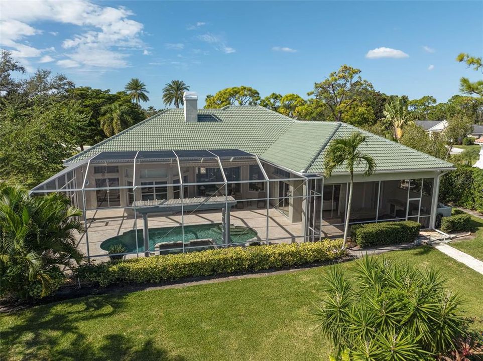 For Sale: $2,300,000 (4 beds, 5 baths, 4346 Square Feet)