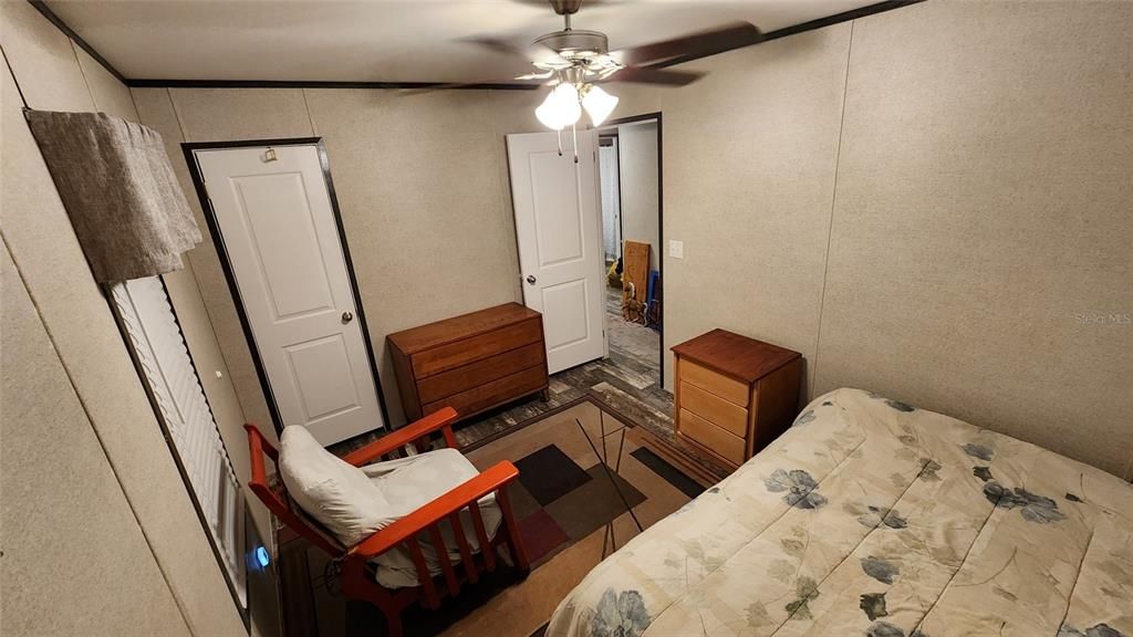 En Venta: $320,000 (3 camas, 2 baños, 1404 Pies cuadrados)