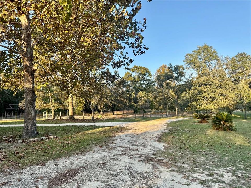 En Venta: $320,000 (3 camas, 2 baños, 1404 Pies cuadrados)