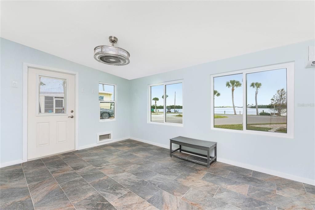 Activo con contrato: $315,000 (1 camas, 1 baños, 504 Pies cuadrados)