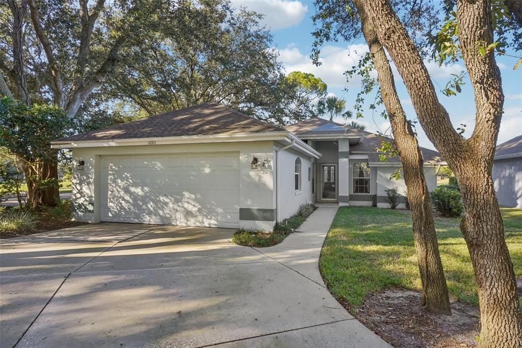 Active With Contract: $299,900 (3 beds, 2 baths, 1562 Square Feet)