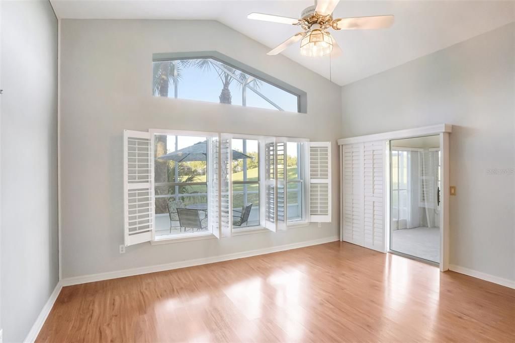 Active With Contract: $299,900 (3 beds, 2 baths, 1562 Square Feet)