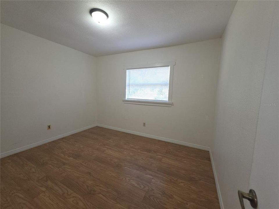 For Rent: $2,000 (3 beds, 1 baths, 1520 Square Feet)
