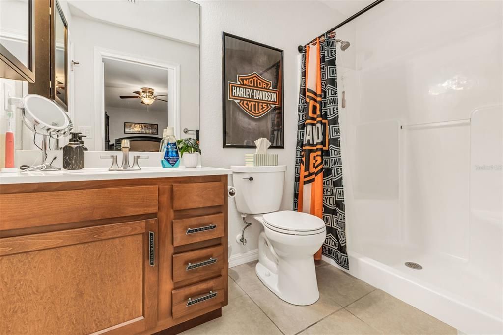 For Sale: $289,900 (3 beds, 2 baths, 1170 Square Feet)