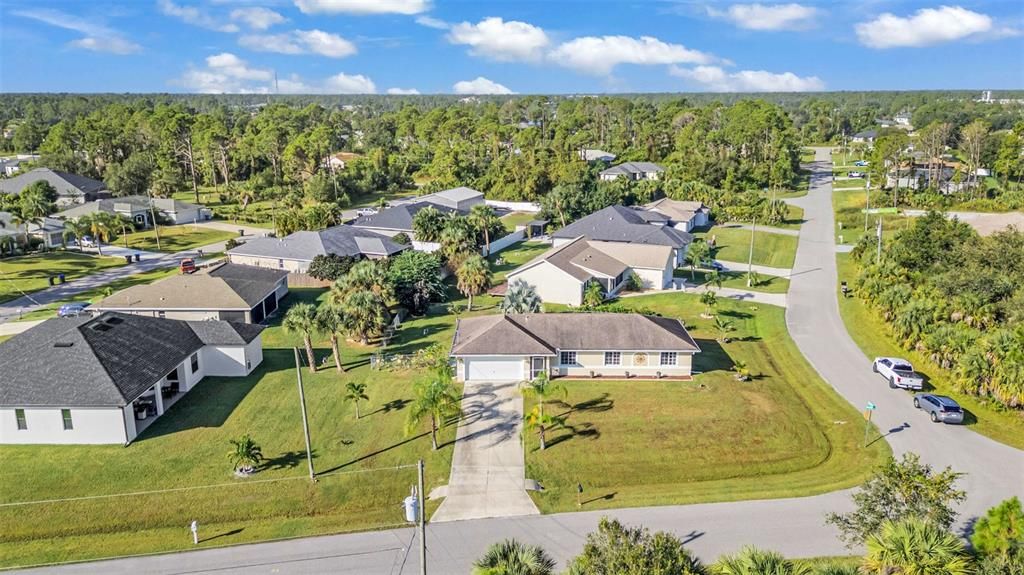 For Sale: $289,900 (3 beds, 2 baths, 1170 Square Feet)