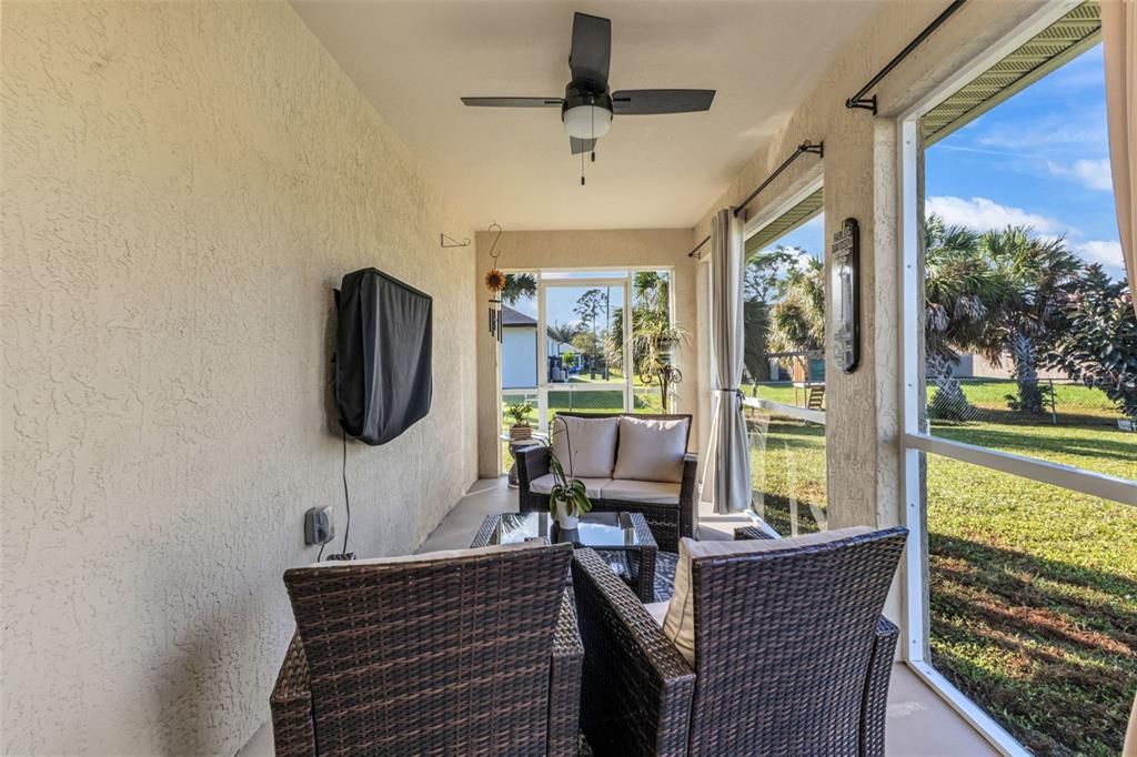 For Sale: $289,900 (3 beds, 2 baths, 1170 Square Feet)