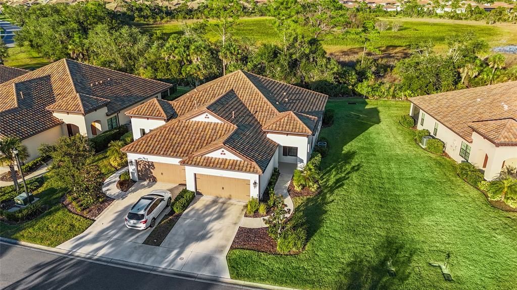 For Sale: $388,000 (2 beds, 2 baths, 1518 Square Feet)