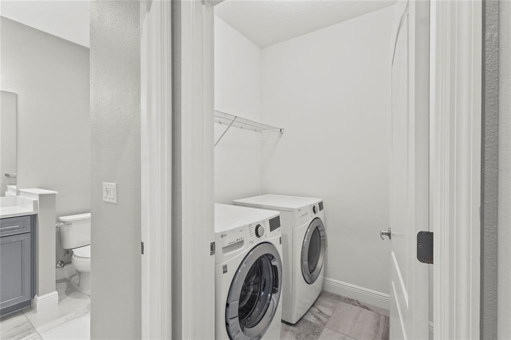 For Sale: $388,000 (2 beds, 2 baths, 1518 Square Feet)