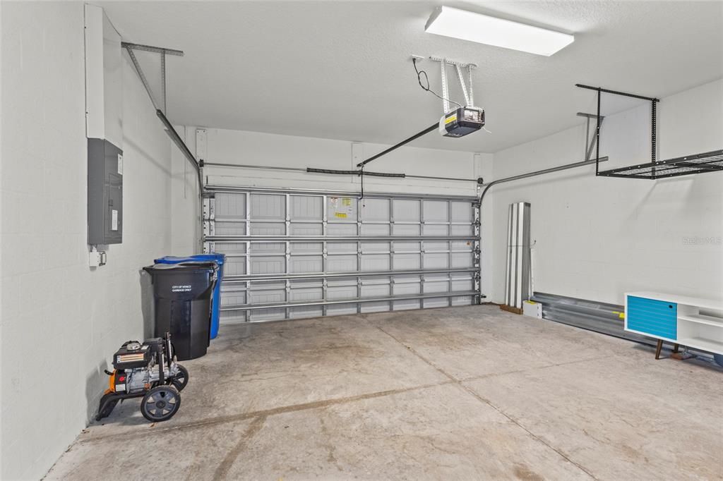 For Sale: $388,000 (2 beds, 2 baths, 1518 Square Feet)