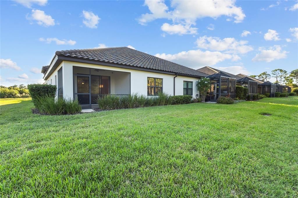 For Sale: $388,000 (2 beds, 2 baths, 1518 Square Feet)