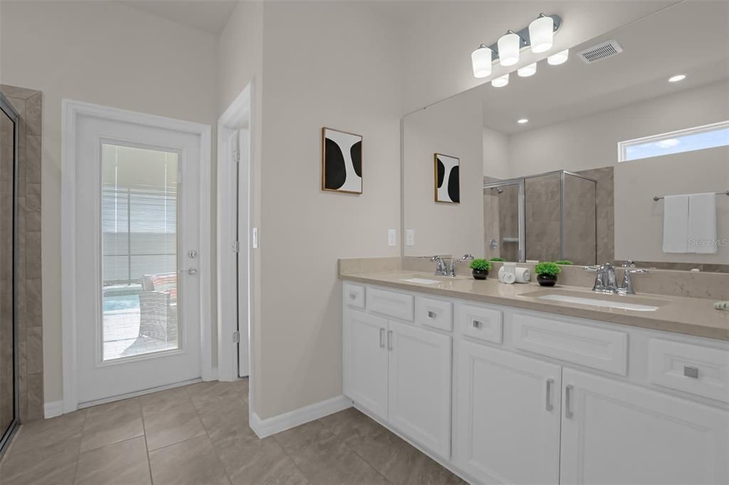 For Sale: $1,299,000 (10 beds, 8 baths, 4376 Square Feet)