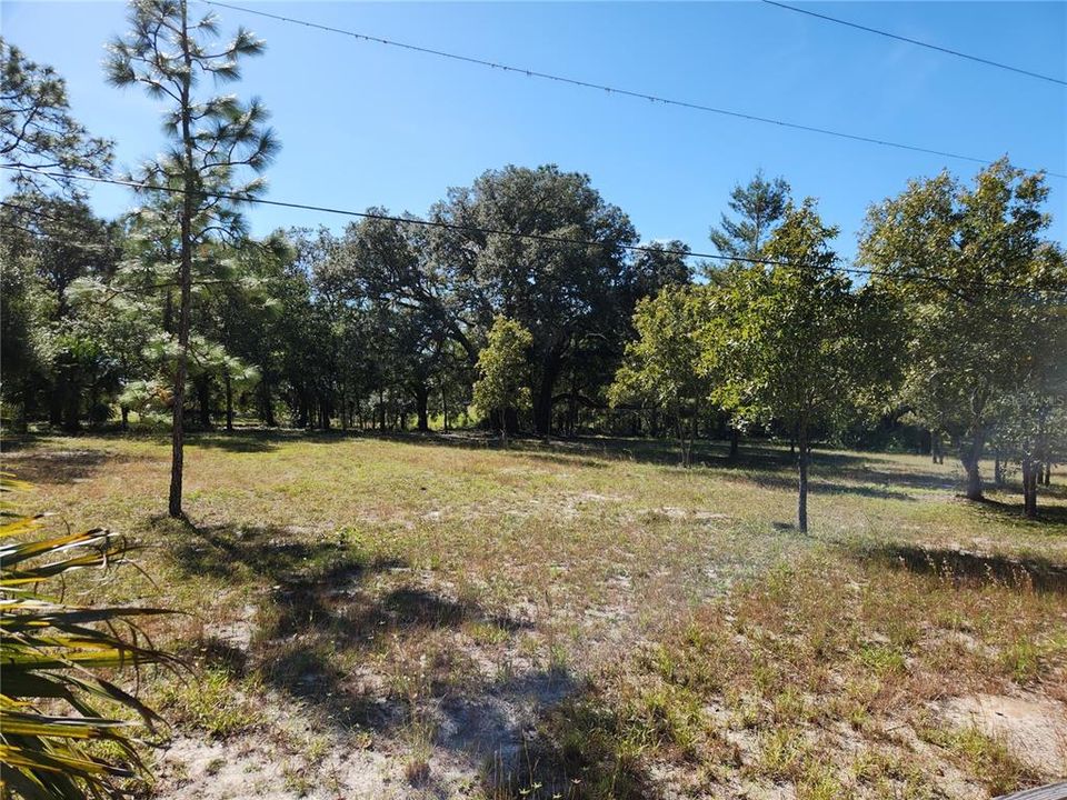 На продажу: $235,000 (2.51 acres)