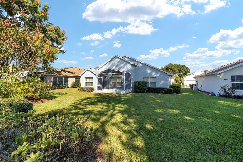 For Sale: $204,900 (2 beds, 2 baths, 1121 Square Feet)