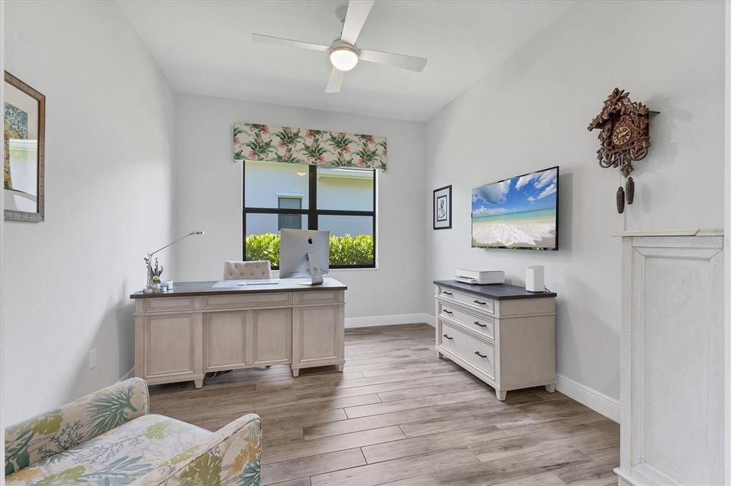 For Sale: $795,000 (2 beds, 2 baths, 1950 Square Feet)