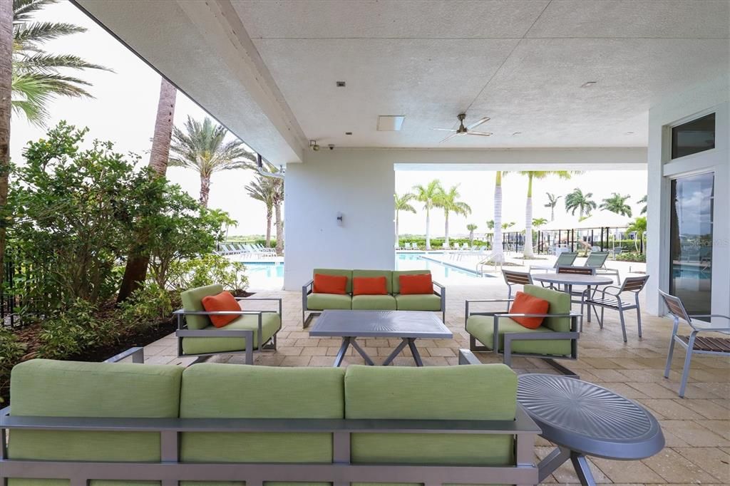 For Sale: $795,000 (2 beds, 2 baths, 1950 Square Feet)