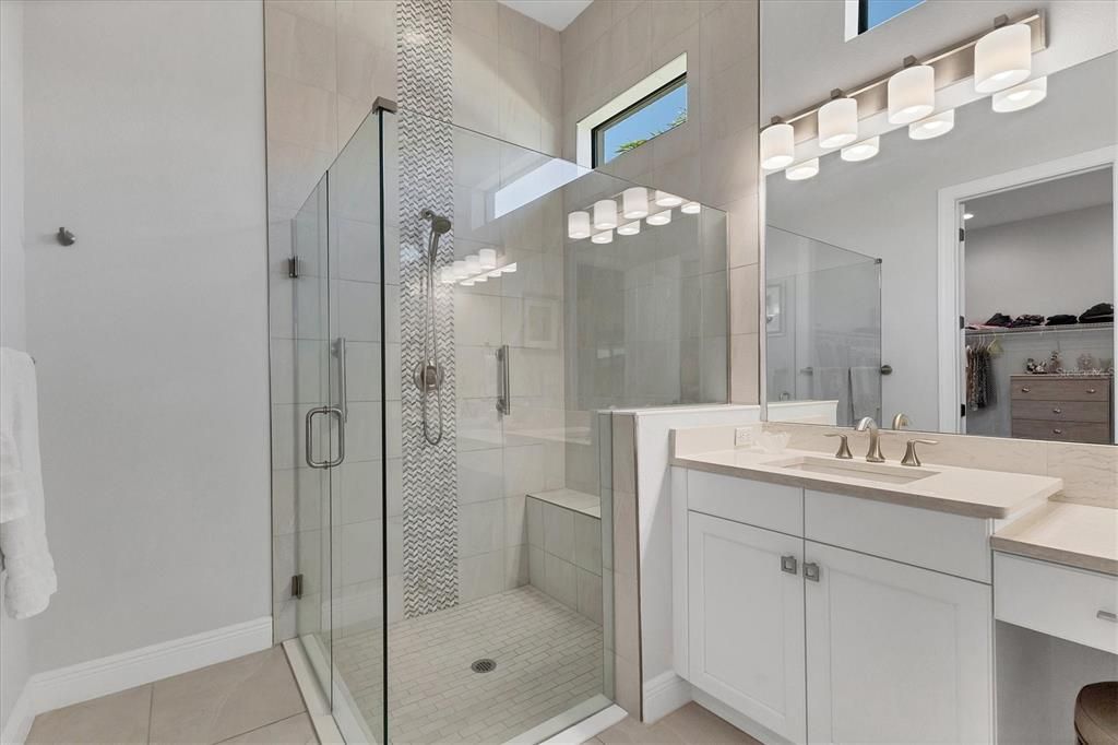 For Sale: $795,000 (2 beds, 2 baths, 1950 Square Feet)