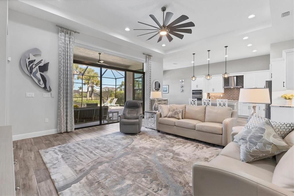 For Sale: $795,000 (2 beds, 2 baths, 1950 Square Feet)