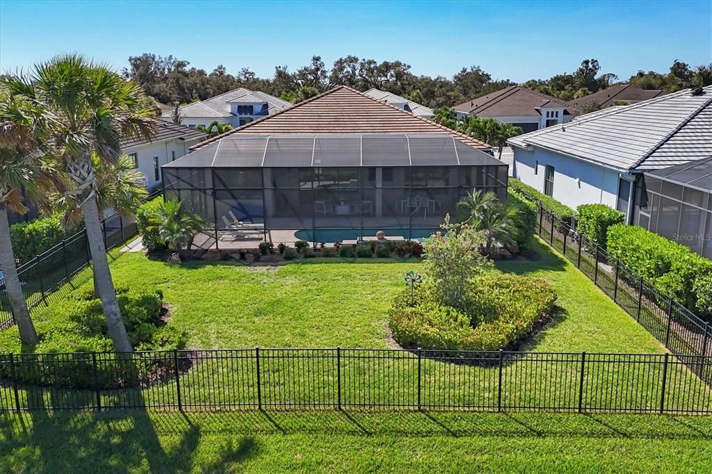 For Sale: $795,000 (2 beds, 2 baths, 1950 Square Feet)