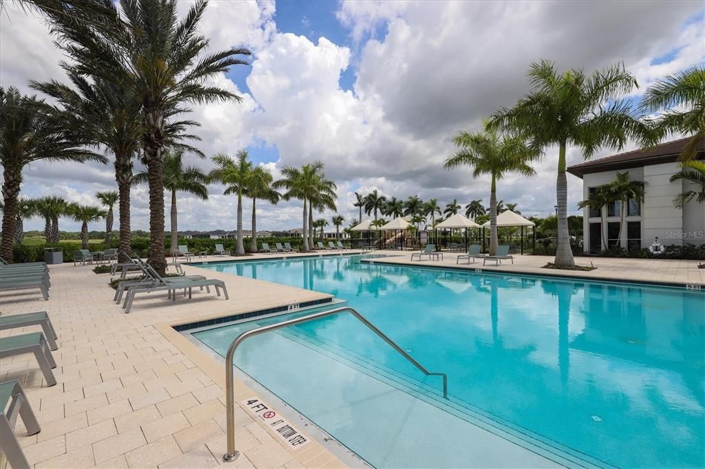 For Sale: $795,000 (2 beds, 2 baths, 1950 Square Feet)