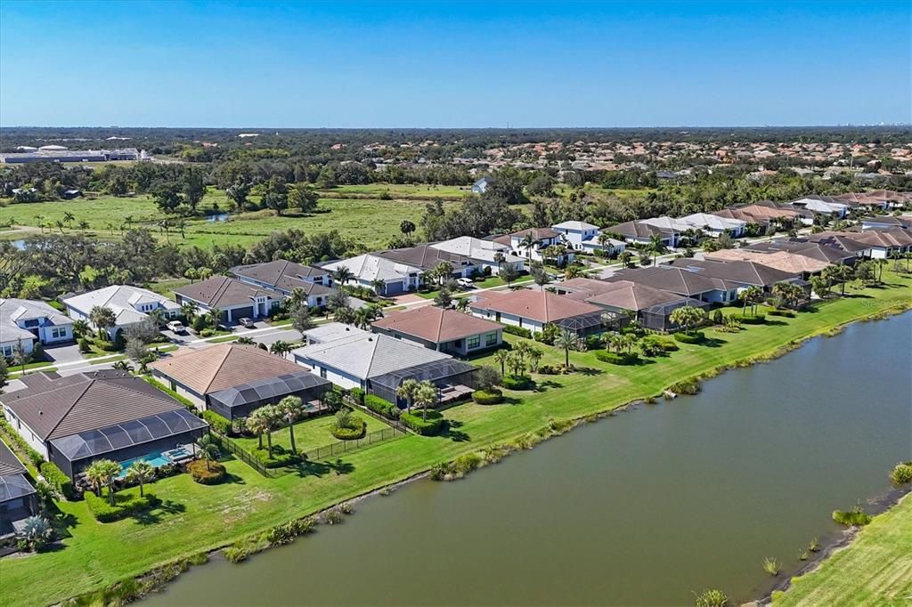 For Sale: $795,000 (2 beds, 2 baths, 1950 Square Feet)