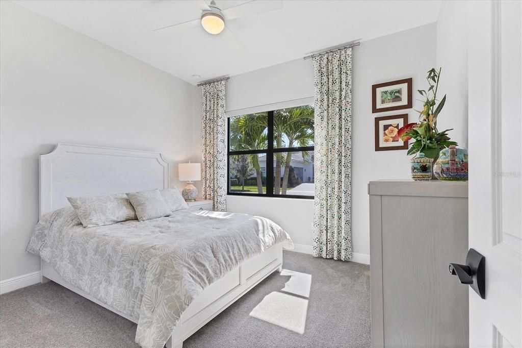 For Sale: $795,000 (2 beds, 2 baths, 1950 Square Feet)