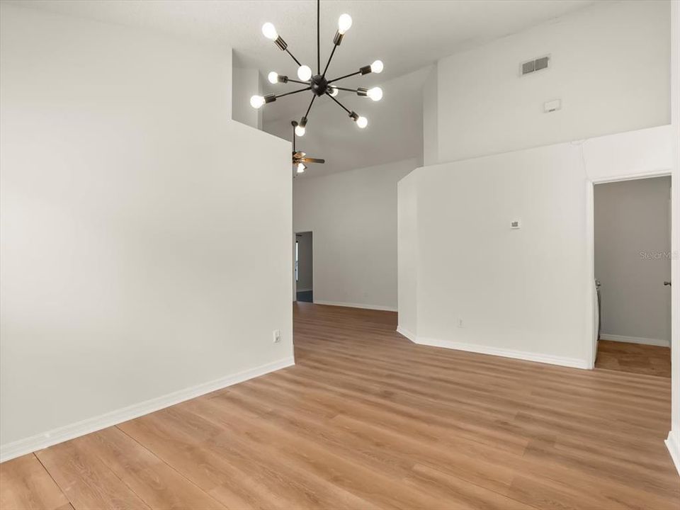 Active With Contract: $364,900 (4 beds, 2 baths, 1393 Square Feet)