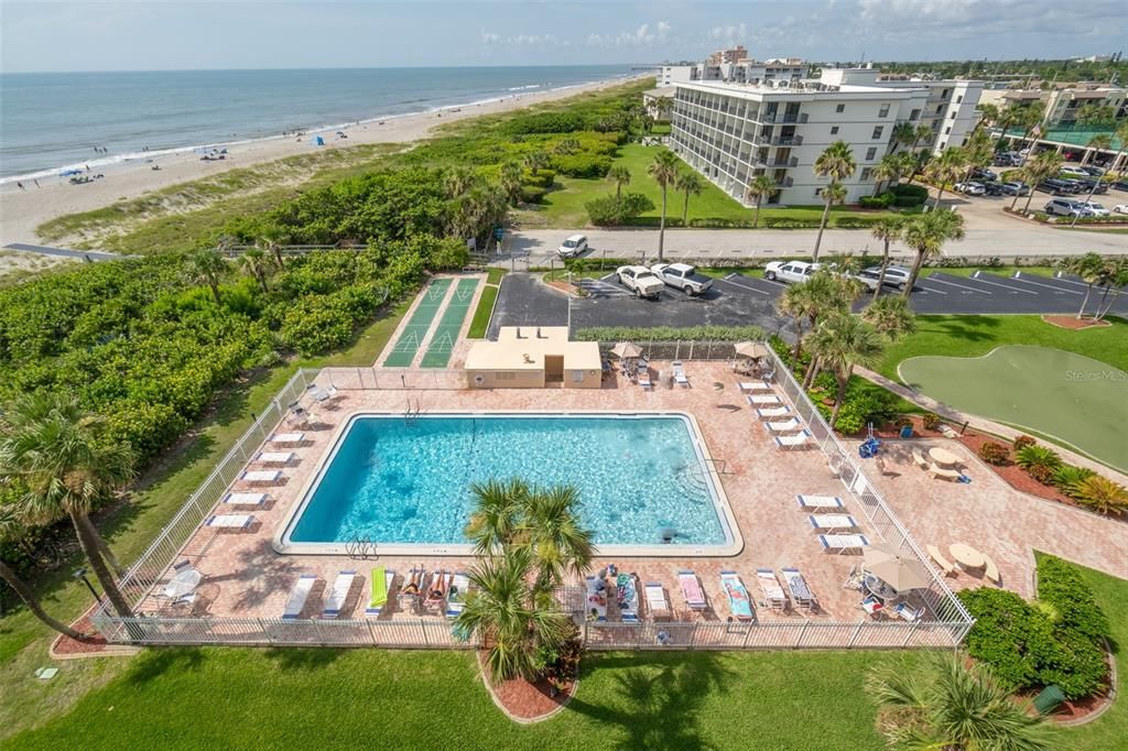 待售: $595,000 (2 贝兹, 2 浴室, 1145 平方英尺)