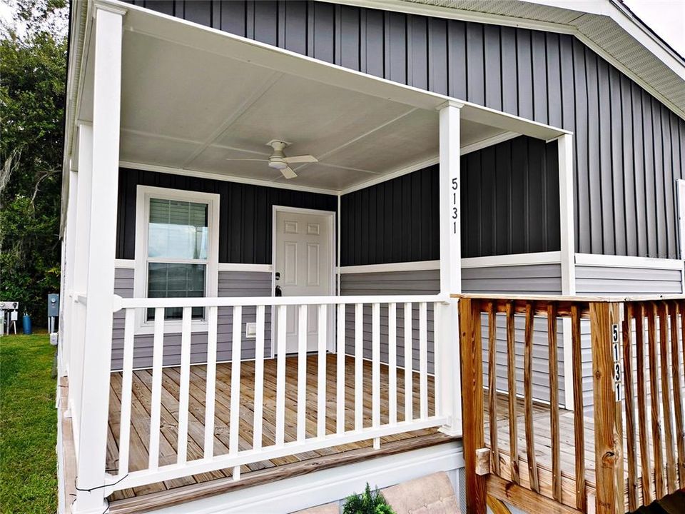 For Rent: $1,700 (2 beds, 2 baths, 1000 Square Feet)