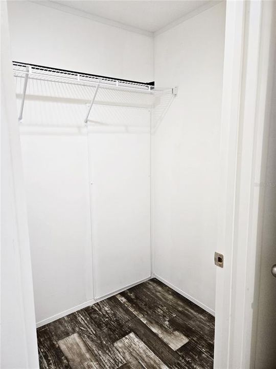 For Rent: $1,700 (2 beds, 2 baths, 1000 Square Feet)