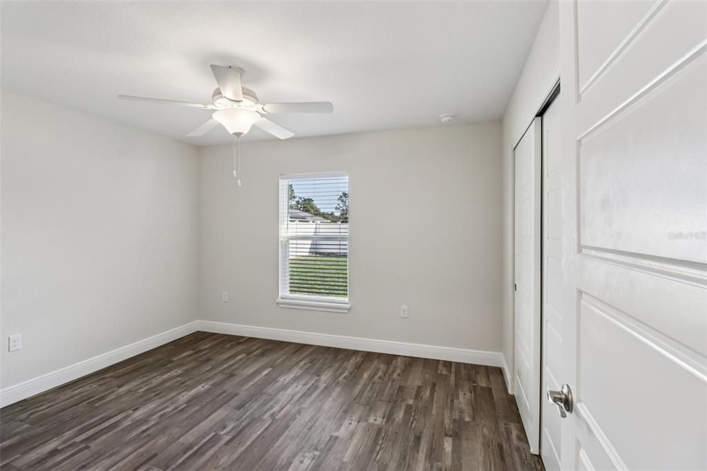 Active With Contract: $289,900 (3 beds, 2 baths, 1453 Square Feet)