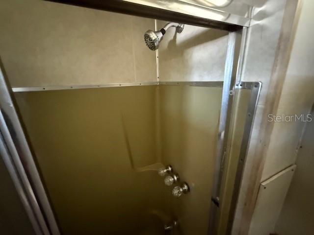 For Sale: $114,000 (2 beds, 2 baths, 1104 Square Feet)