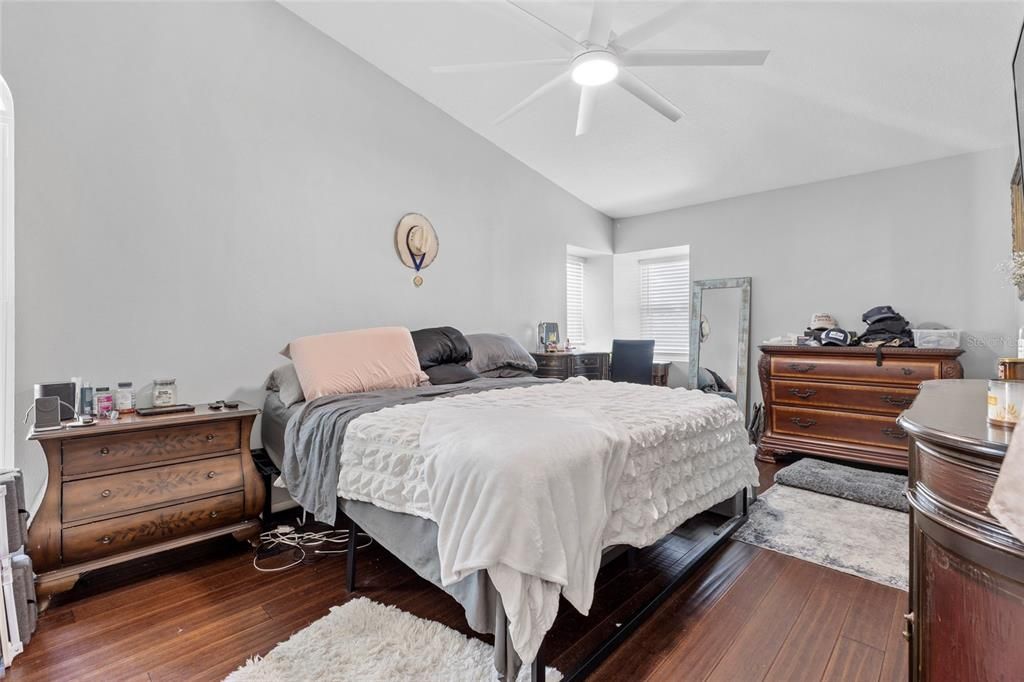 待售: $490,000 (3 贝兹, 2 浴室, 1688 平方英尺)