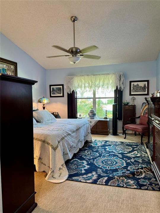 For Sale: $325,000 (2 beds, 2 baths, 1757 Square Feet)