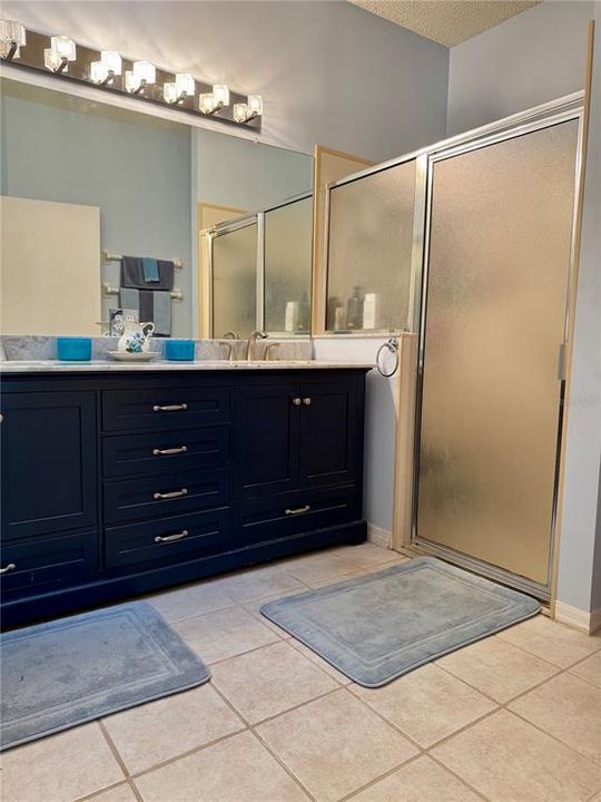 For Sale: $325,000 (2 beds, 2 baths, 1757 Square Feet)