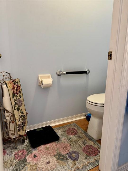 For Sale: $325,000 (2 beds, 2 baths, 1757 Square Feet)