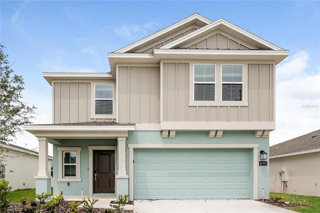 For Rent: $2,200 (5 beds, 2 baths, 2215 Square Feet)