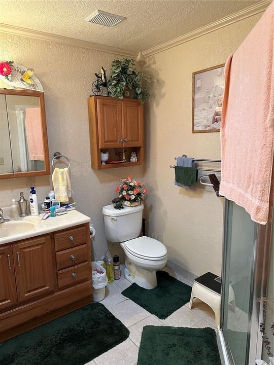 For Sale: $354,900 (3 beds, 2 baths, 1872 Square Feet)