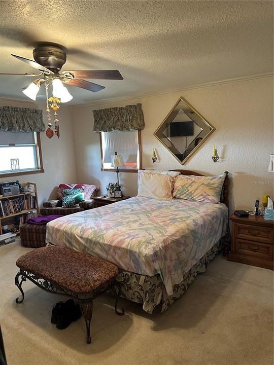 For Sale: $354,900 (3 beds, 2 baths, 1872 Square Feet)