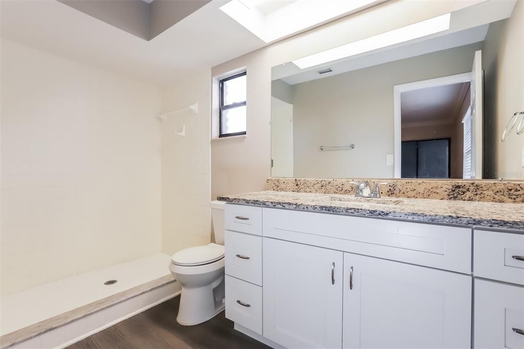 Active With Contract: $375,000 (3 beds, 2 baths, 1740 Square Feet)