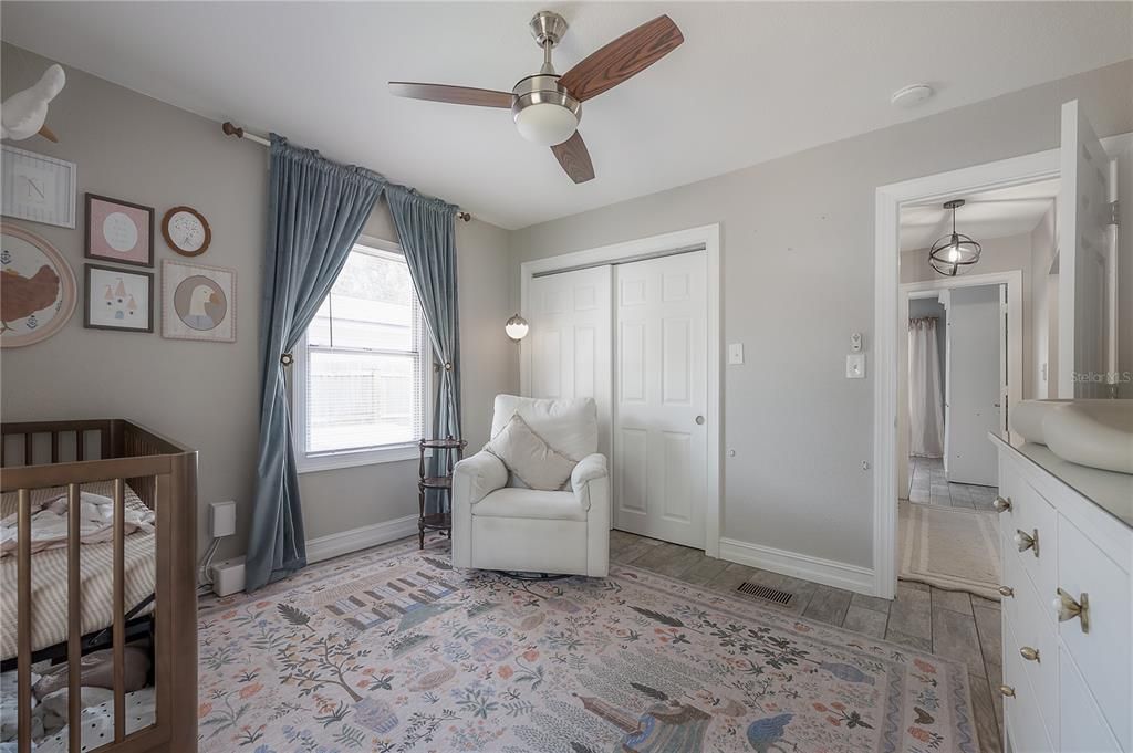 For Sale: $419,900 (3 beds, 2 baths, 1370 Square Feet)