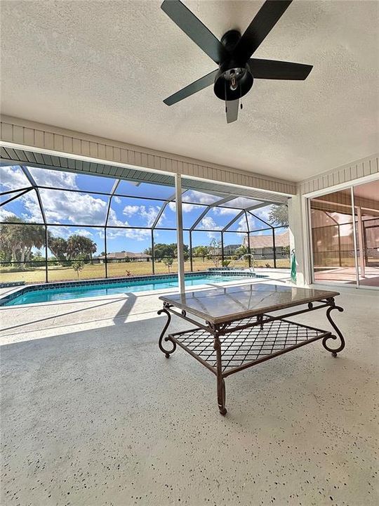 For Sale: $428,900 (3 beds, 2 baths, 2092 Square Feet)