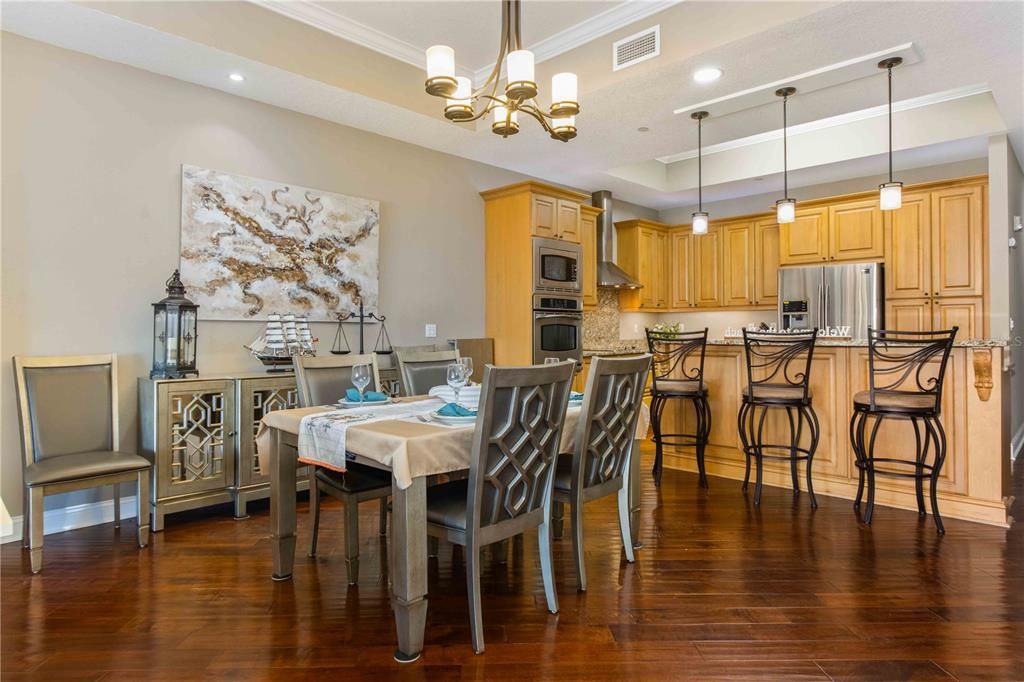 На продажу: $1,150,000 (3 спален, 3 ванн, 2491 Квадратных фут)