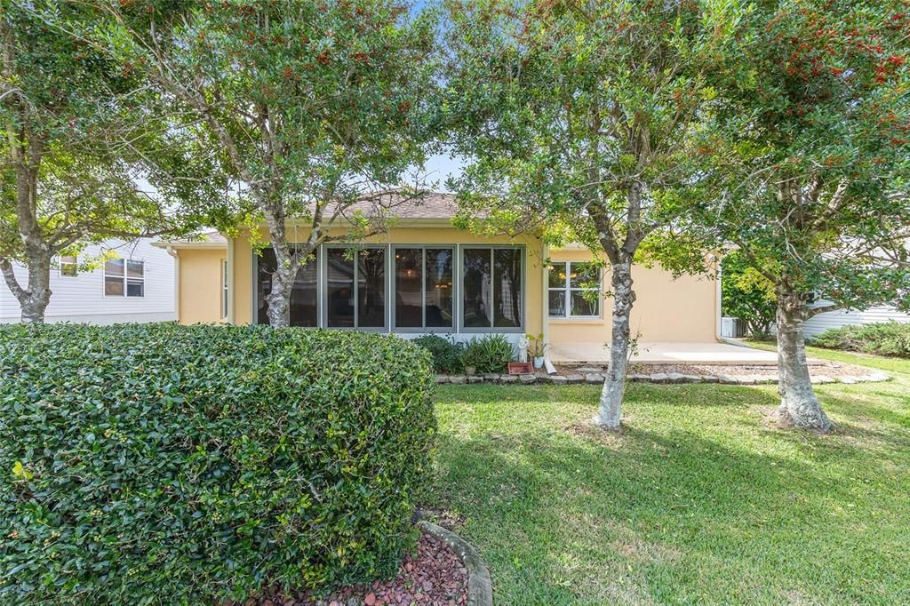 Active With Contract: $335,000 (3 beds, 2 baths, 1785 Square Feet)